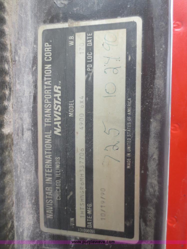 image for item I2195 1991 International 4900 dump truck