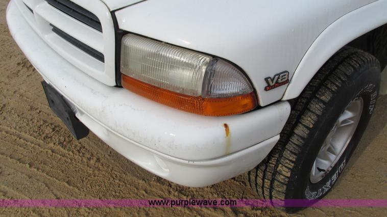 image for item I3193 1998 Dodge Durango SLT SUV