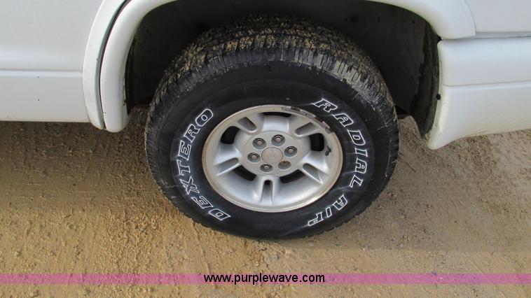 image for item I3193 1998 Dodge Durango SLT SUV