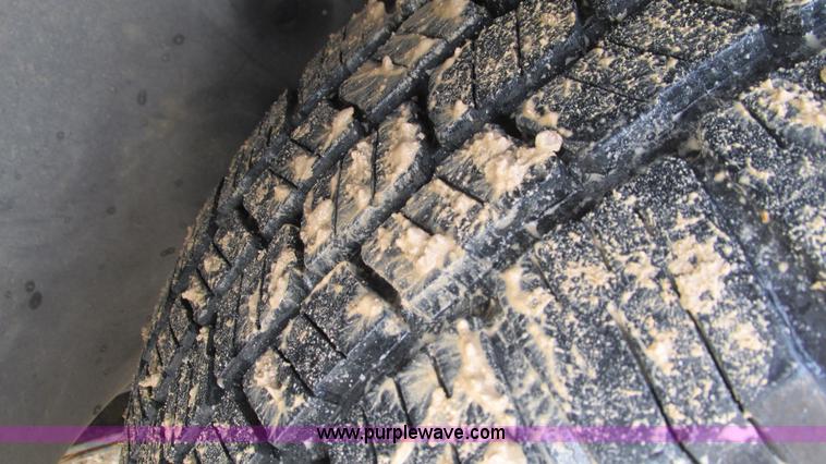 image for item I3193 1998 Dodge Durango SLT SUV