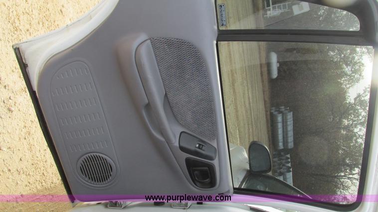 image for item I3193 1998 Dodge Durango SLT SUV