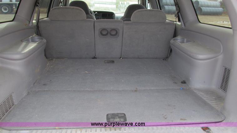 image for item I3193 1998 Dodge Durango SLT SUV