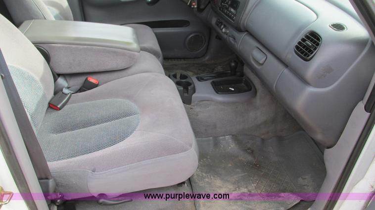 image for item I3193 1998 Dodge Durango SLT SUV