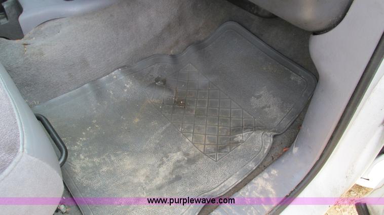 image for item I3193 1998 Dodge Durango SLT SUV