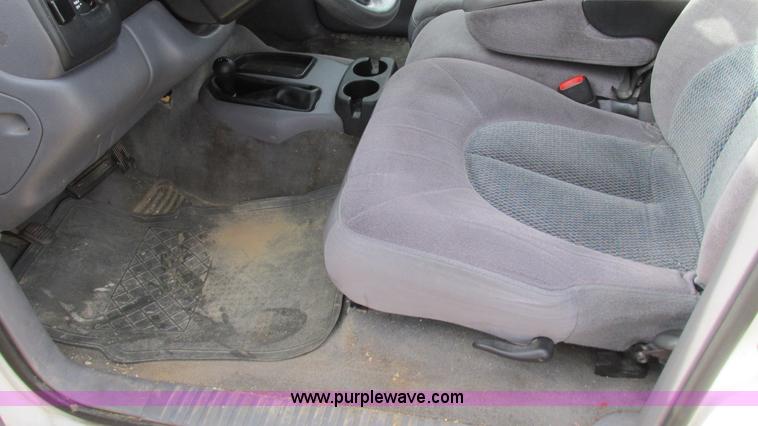 image for item I3193 1998 Dodge Durango SLT SUV