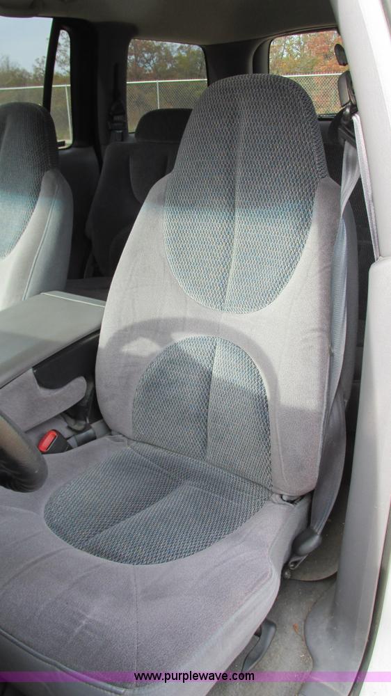 image for item I3193 1998 Dodge Durango SLT SUV