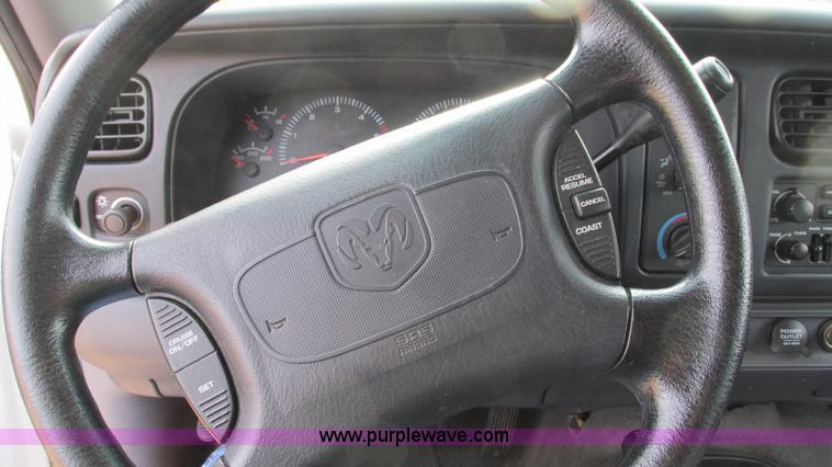 image for item I3193 1998 Dodge Durango SLT SUV