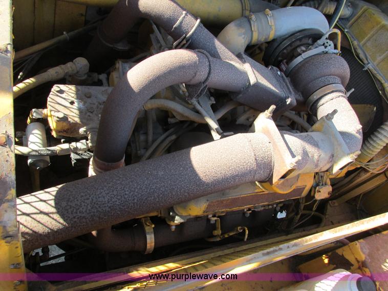 image for item I4105 1982 Little Giant LG4866 crane