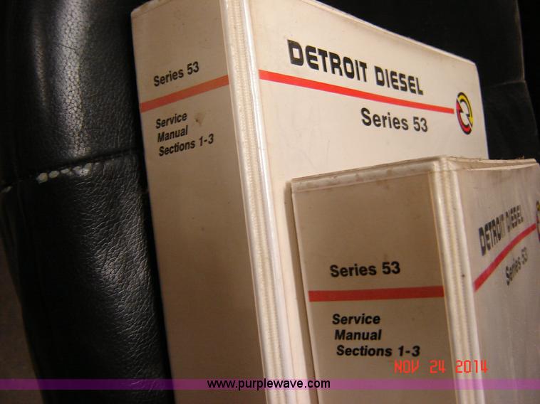 image for item I4105 1982 Little Giant LG4866 crane