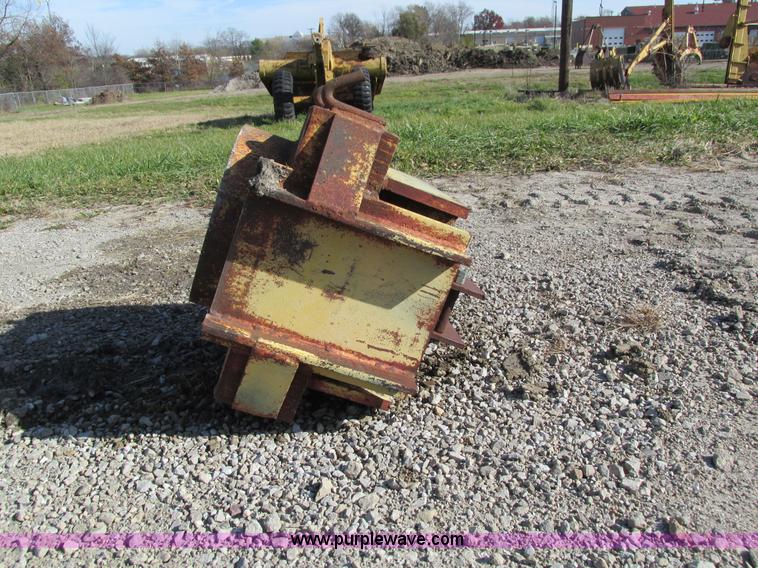 image for item I4106 Piling set