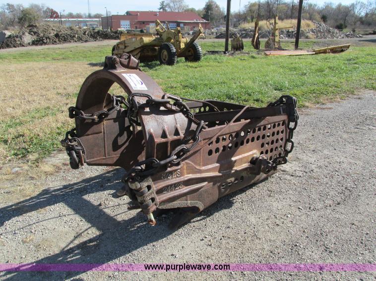 image for item I4107 Hendrix drag line bucket