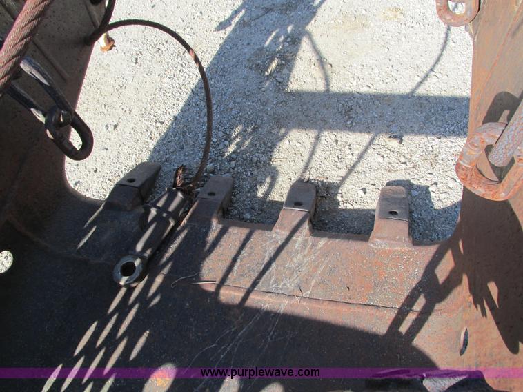 image for item I4107 Hendrix drag line bucket