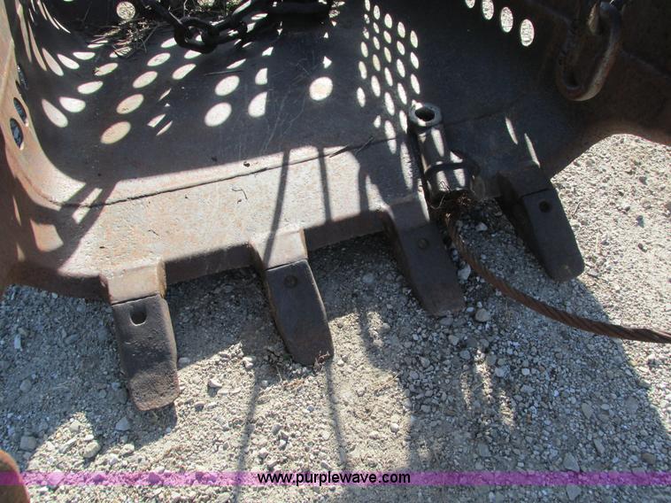 image for item I4107 Hendrix drag line bucket