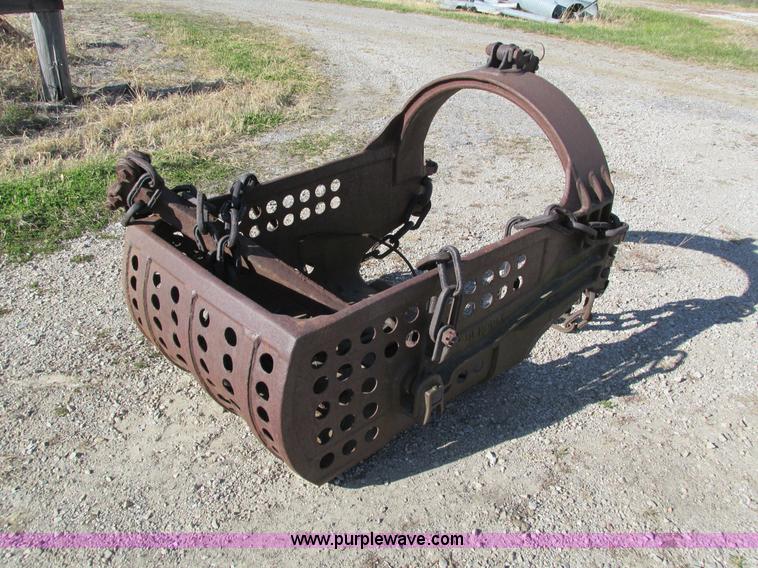 image for item I4108 Hendrix drag line bucket