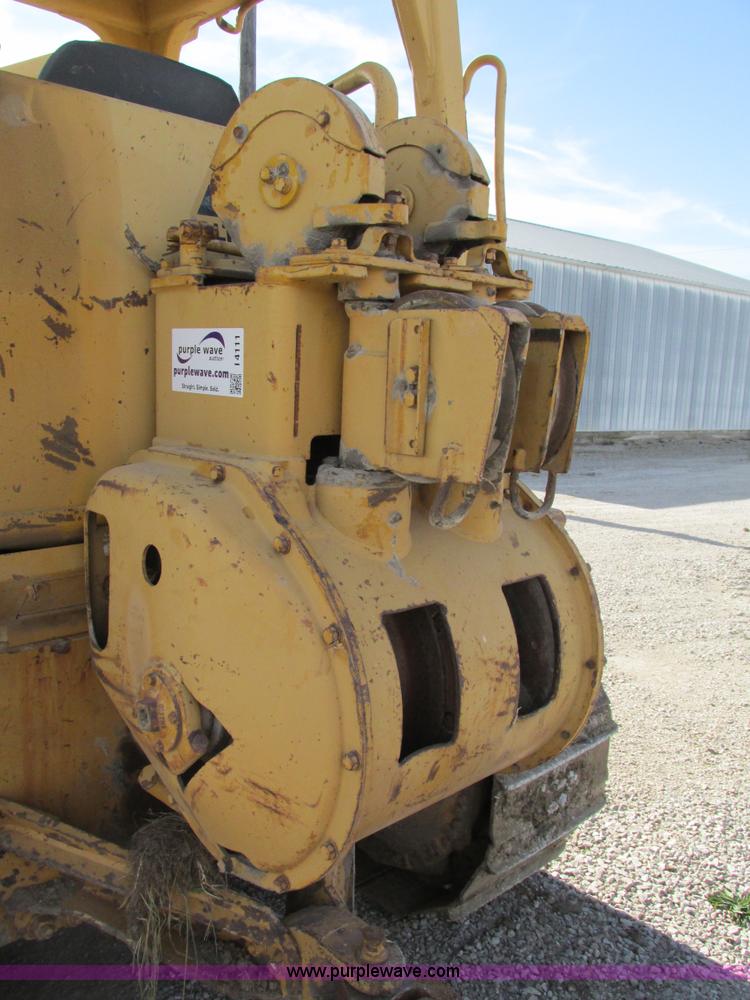 image for item I4111 Caterpillar 25 winch