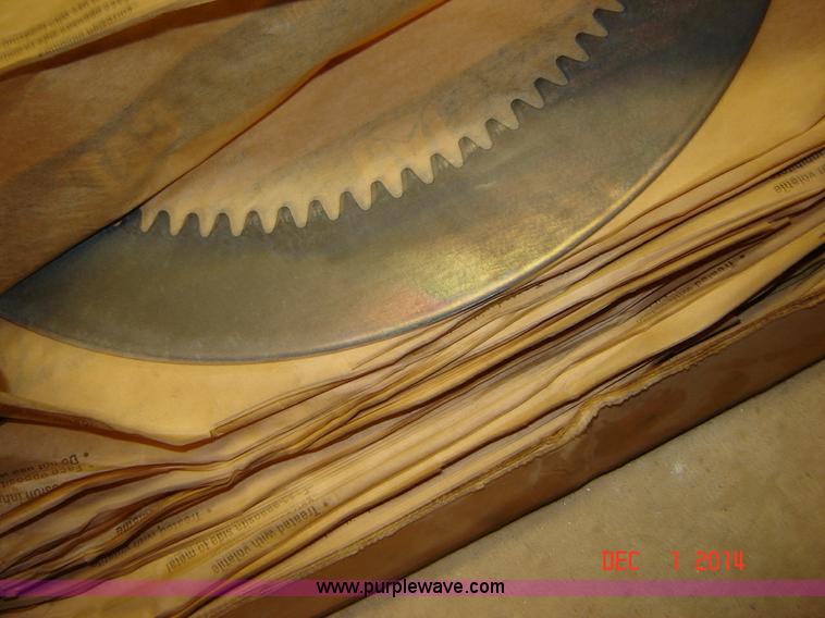 image for item I4111 Caterpillar 25 winch