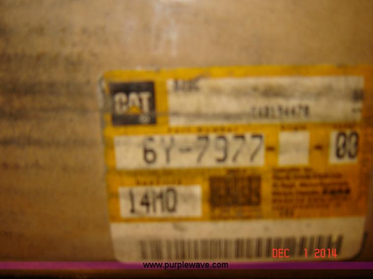 image for item I4111 Caterpillar 25 winch