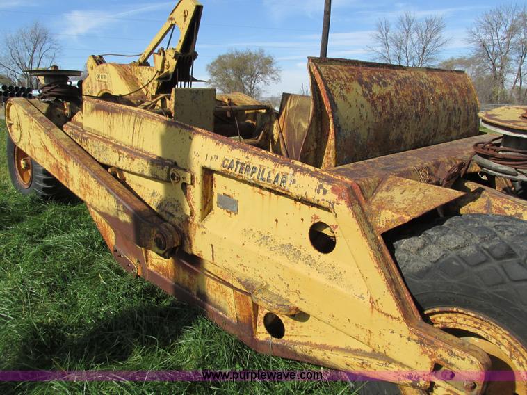 image for item I4113 Caterpillar 60 pull scraper