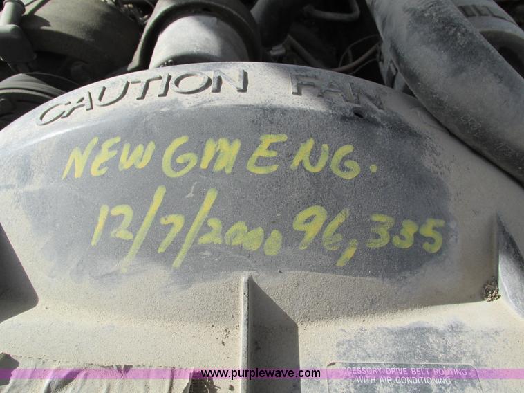 image for item I4115 1990 Chevrolet Silverado 1500 pickup truck