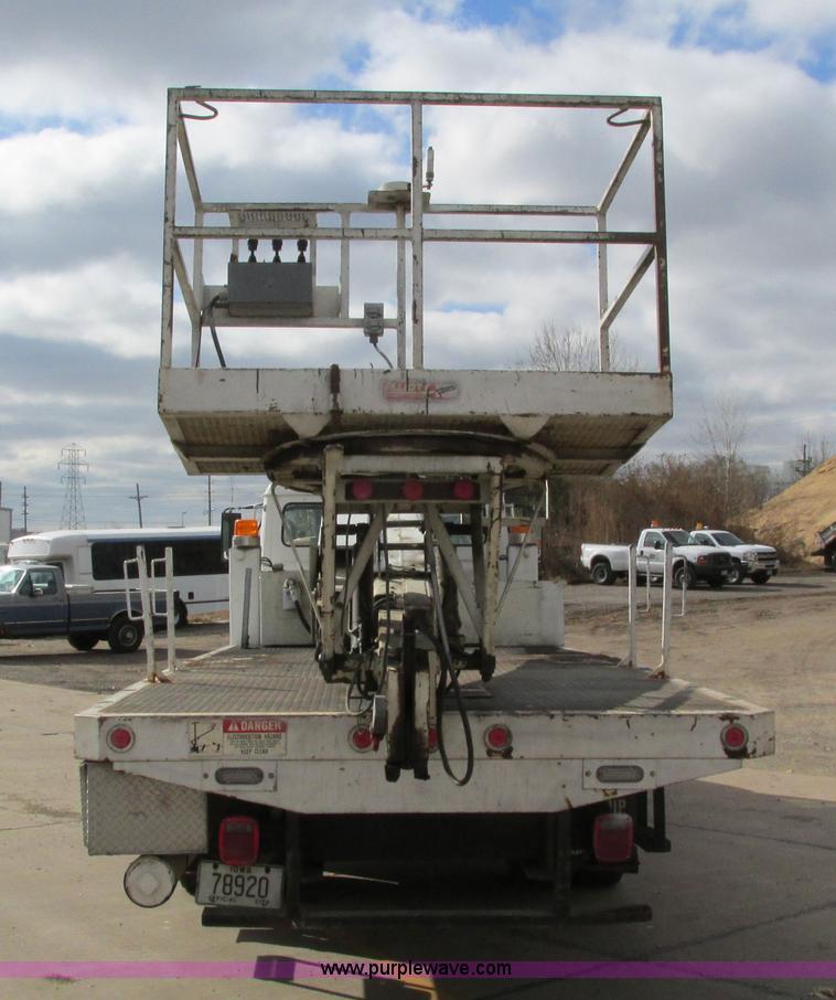 image for item I4119 1995 Freightliner FL70 bucket truck