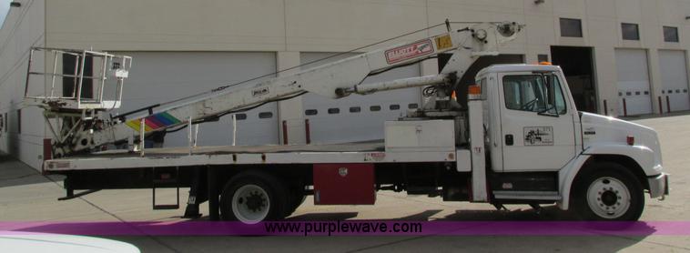 image for item I4119 1995 Freightliner FL70 bucket truck