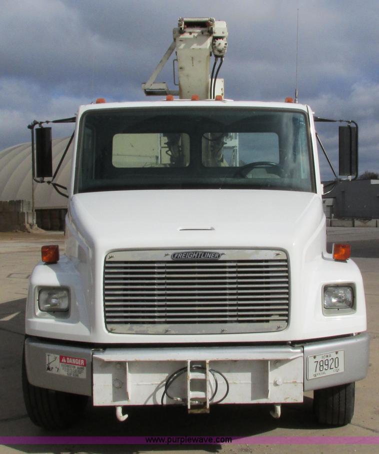 image for item I4119 1995 Freightliner FL70 bucket truck