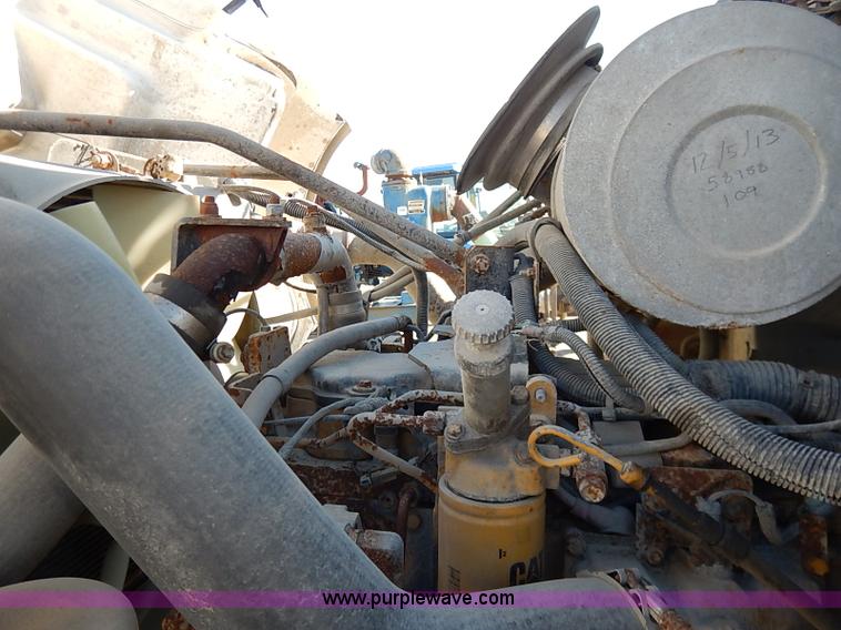 image for item I5256 2007 Peterbilt 335 dump truck