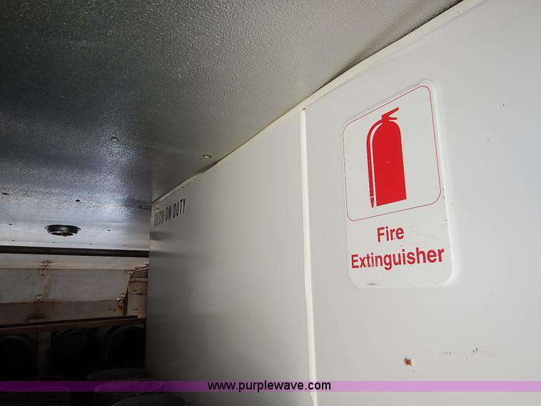 image for item I5292 1990 Chevrolet P30 Grumman van