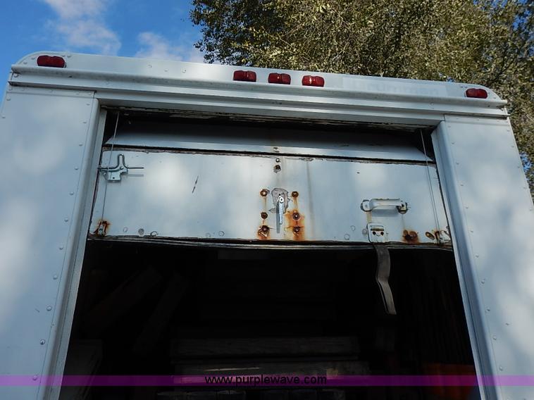 image for item I5292 1990 Chevrolet P30 Grumman van