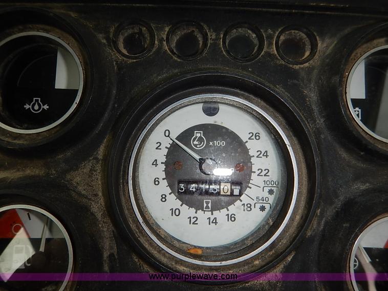 image for item I5298 1991 Ford 6610 tractor