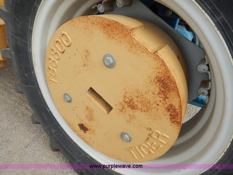 image for item I5298 1991 Ford 6610 tractor