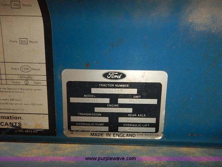 image for item I5298 1991 Ford 6610 tractor