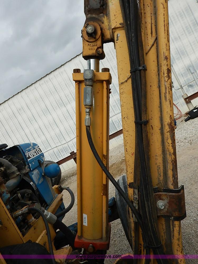 image for item I5298 1991 Ford 6610 tractor