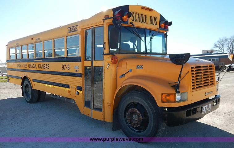 image for item I5304 1997 International 3800 Thomas school bus