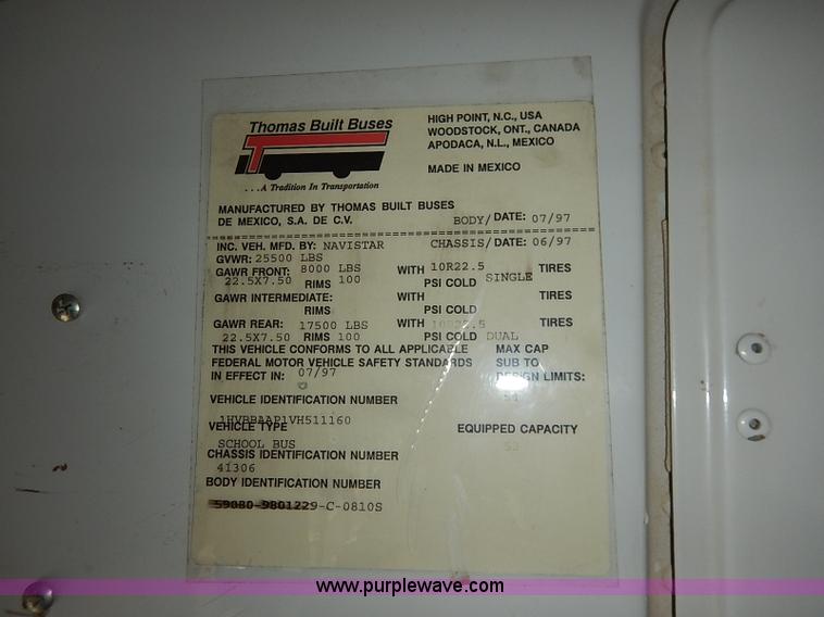 image for item I5304 1997 International 3800 Thomas school bus