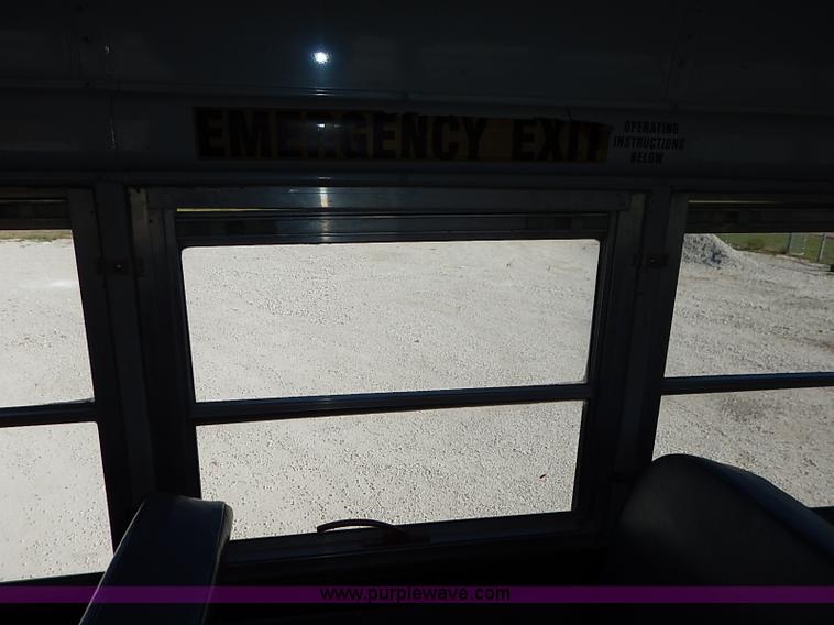 image for item I5304 1997 International 3800 Thomas school bus