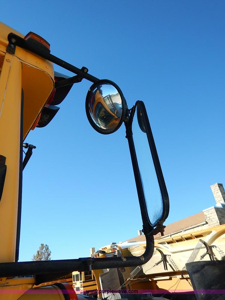 image for item I5304 1997 International 3800 Thomas school bus