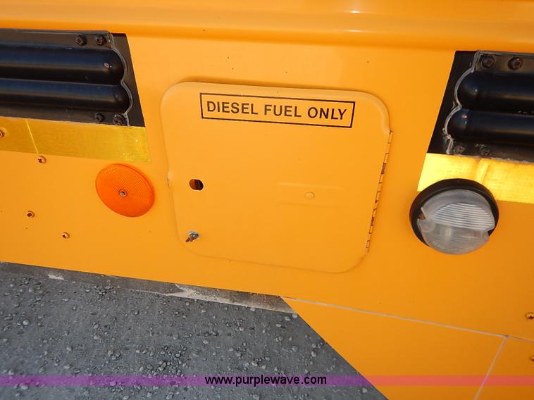 image for item I5304 1997 International 3800 Thomas school bus