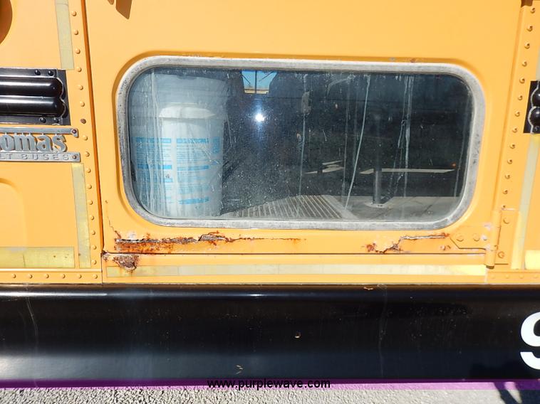 image for item I5304 1997 International 3800 Thomas school bus