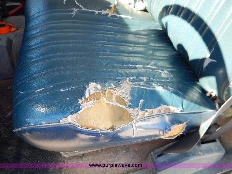 image for item I5307 1992 Chevrolet 2500 utility truck