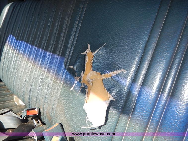 image for item I5307 1992 Chevrolet 2500 utility truck