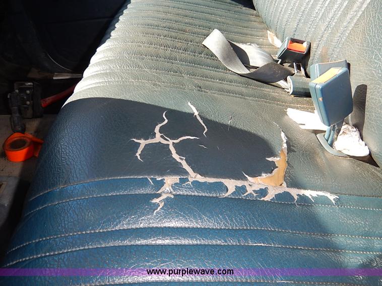 image for item I5307 1992 Chevrolet 2500 utility truck