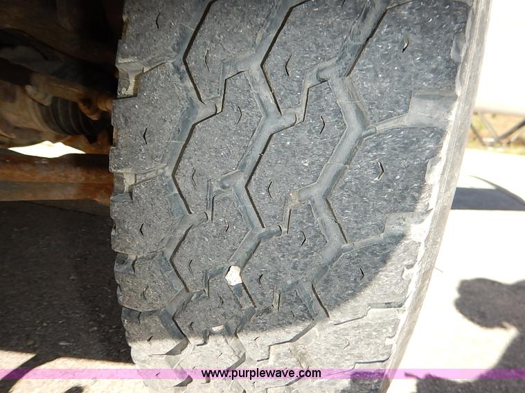 image for item I5307 1992 Chevrolet 2500 utility truck