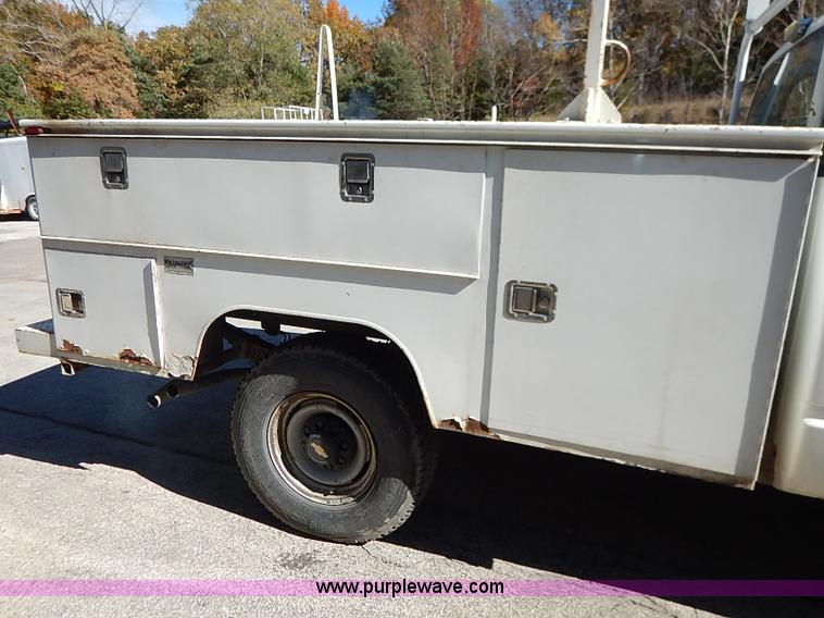 image for item I5307 1992 Chevrolet 2500 utility truck