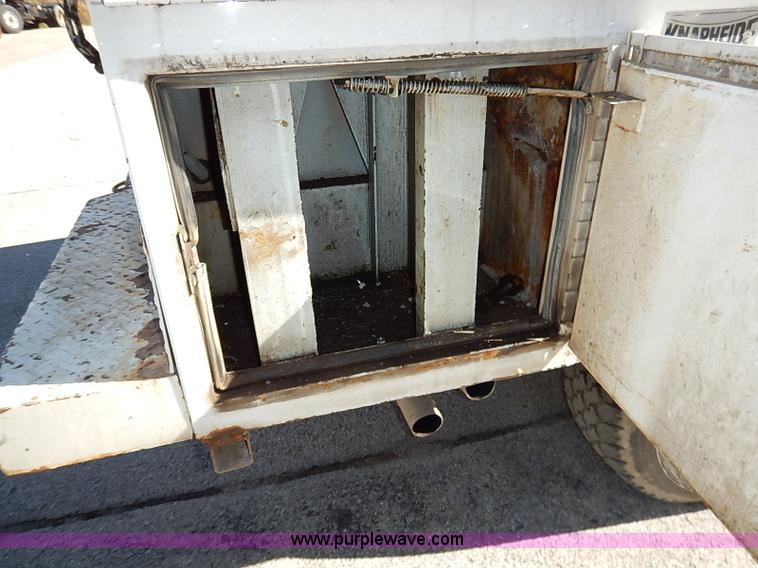 image for item I5307 1992 Chevrolet 2500 utility truck