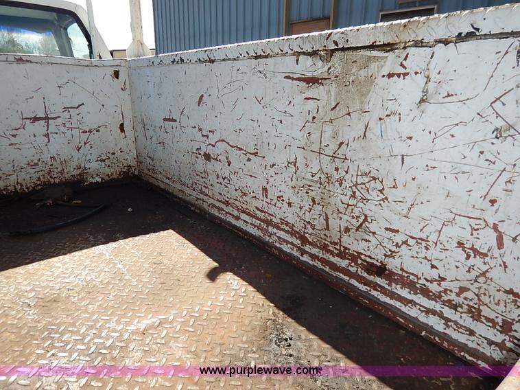 image for item I5307 1992 Chevrolet 2500 utility truck