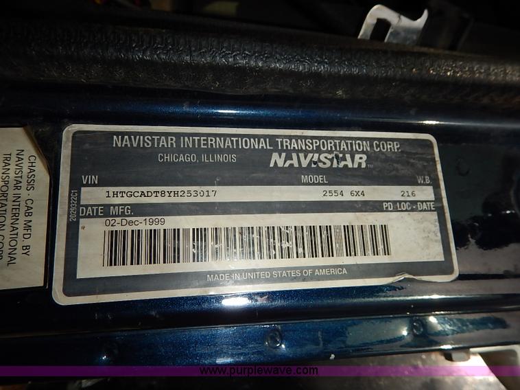 image for item I5309 2000 International F2554 cab and chassis