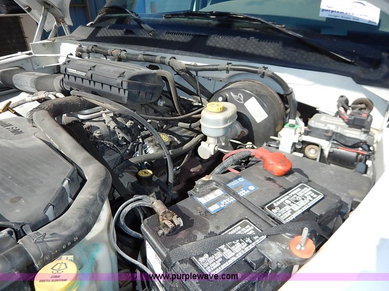 image for item I5312 1998 Dodge Ram 1500 pickup truck