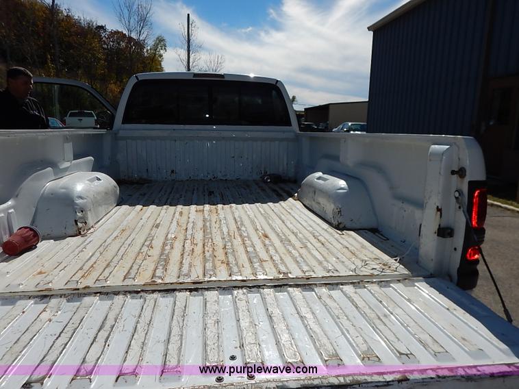 image for item I5312 1998 Dodge Ram 1500 pickup truck