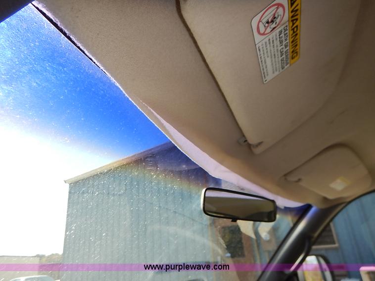 image for item I5312 1998 Dodge Ram 1500 pickup truck